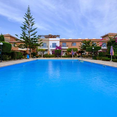 Villa Nephele-Stylish 2Bd Townhouse In Kato Paphos Esterno foto