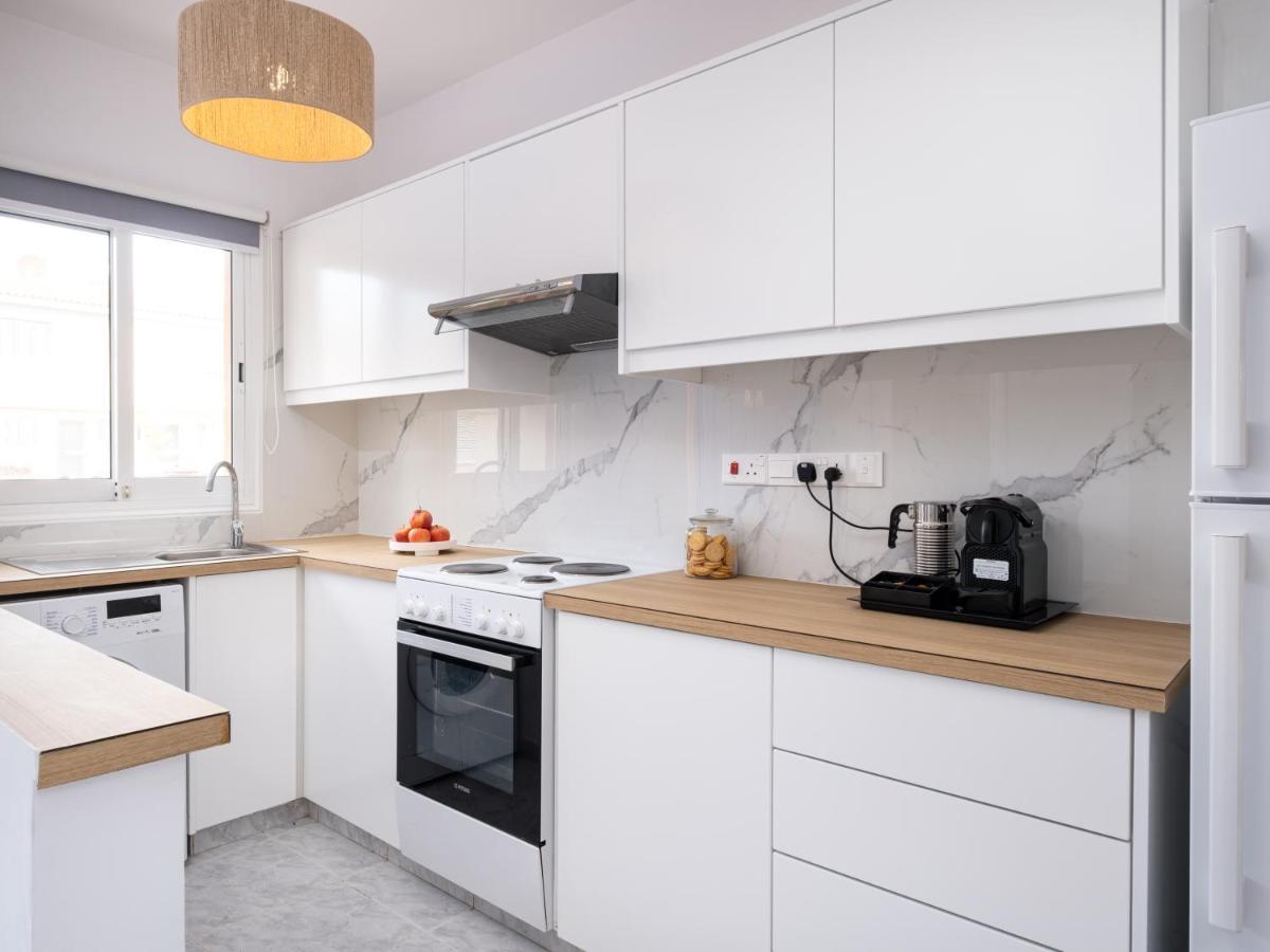 Villa Nephele-Stylish 2Bd Townhouse In Kato Paphos Esterno foto